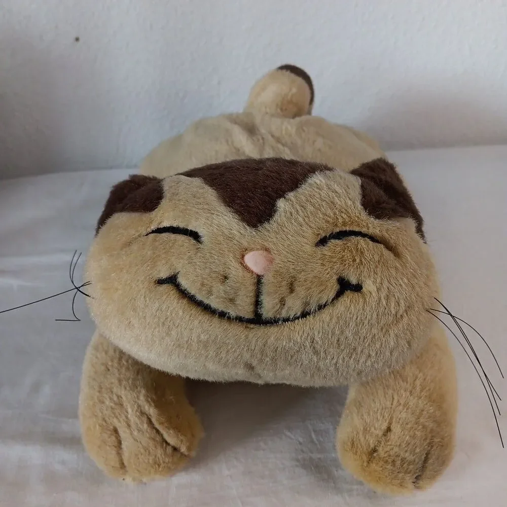 Jacob Cat Sekiguchi Plush Cat Brown Smiling Face Laying Kitty Toy Sven Hartmann